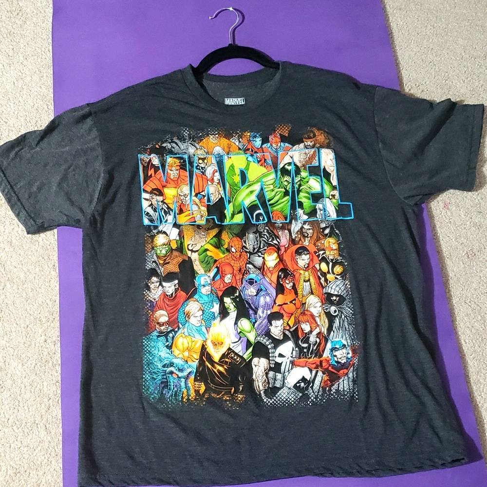 Charcoal graphic T-shirt